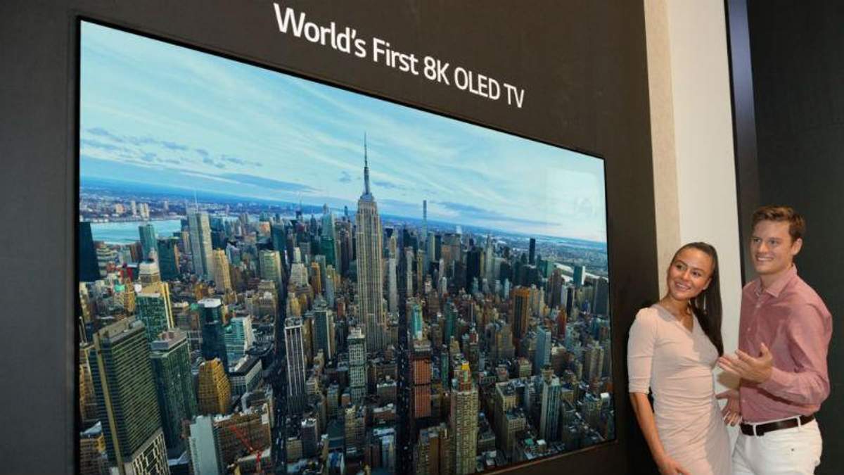Единственный в мире: LG показала первый OLED-телевизор с разрешением 8K