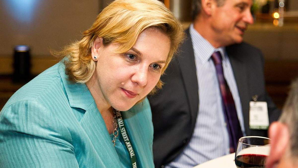 Робін Денхолм Робін Денхолм