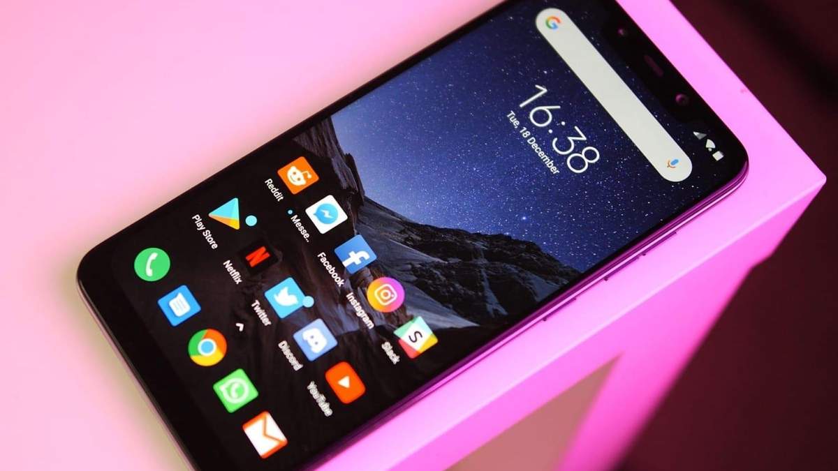 Xiaomi Pocophone F1 Xiaomi Pocophone F1