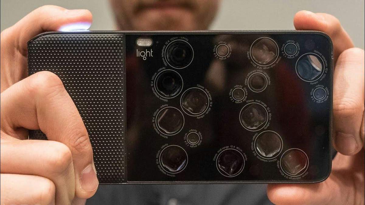 Xiaomi заявила о партнерстве с Light: камер в смартфонах станет еще больше