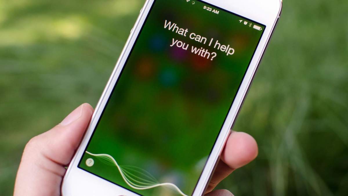 Apple прослуховує приватні розмови користувачів Apple прослуховує приватні розмови користувачів