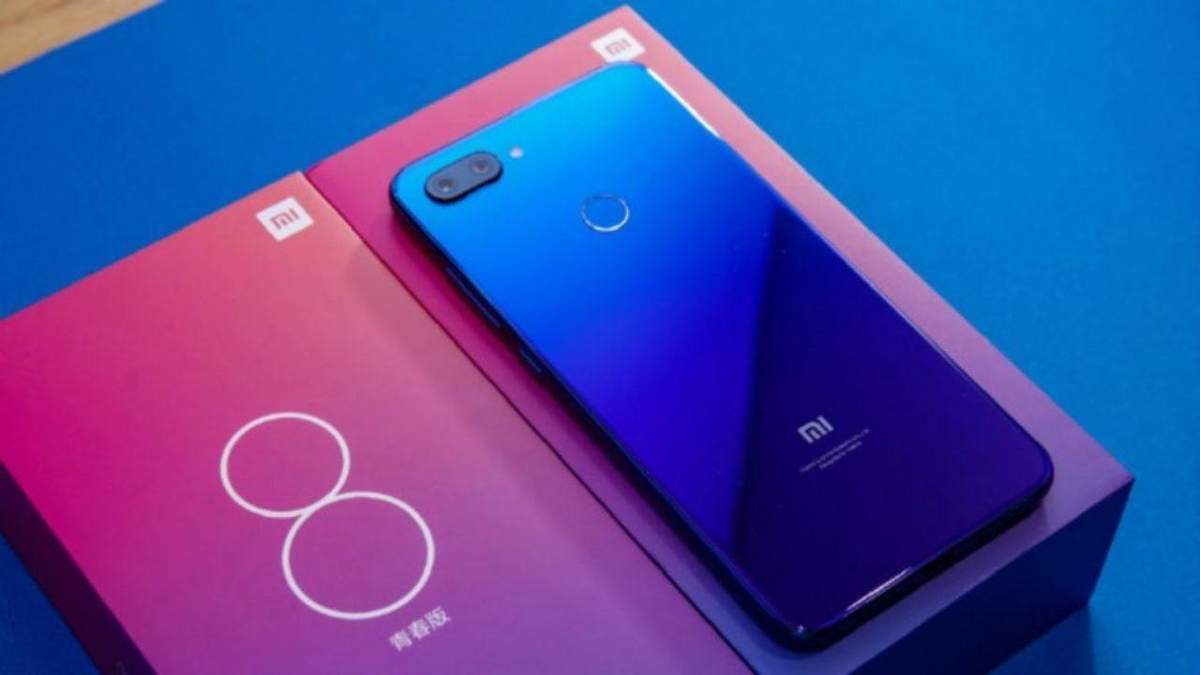 Redmi готовит новый смартфон Redmi готовит новый смартфон