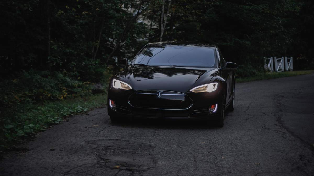 Электрокар Tesla Model S установил новый мировой рекорд Электрокар Tesla Model S установил новый мировой рекорд