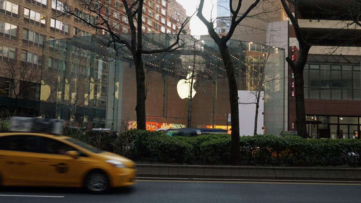 Вице-президент Apple займется секретным проектом под руководством