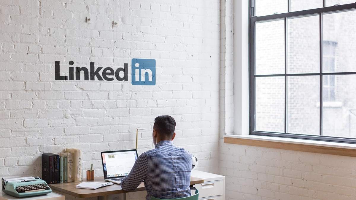LinkedIn запускає новий сервіс для пошуку роботи фрілансерів LinkedIn запускає новий сервіс для пошуку роботи фрілансерів
