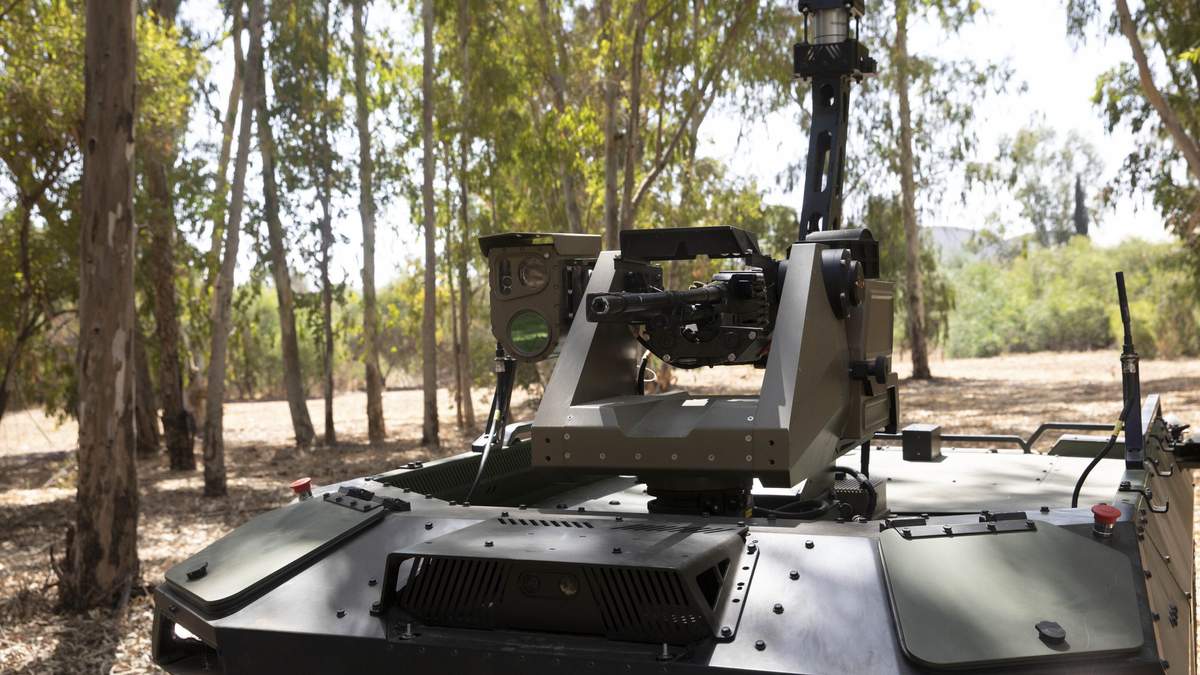 В Израиле границы будет патрулировать вооруженный робот