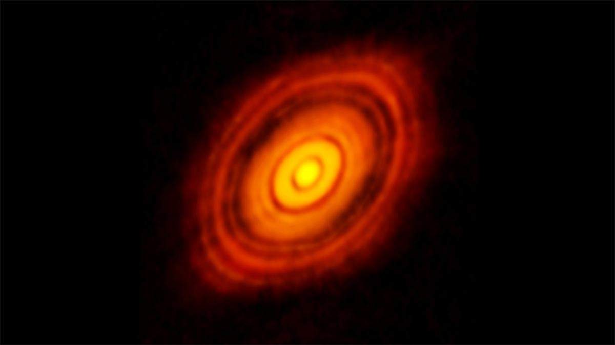 В протопланетном диске вокруг Солнца существовал разрыв: исследование