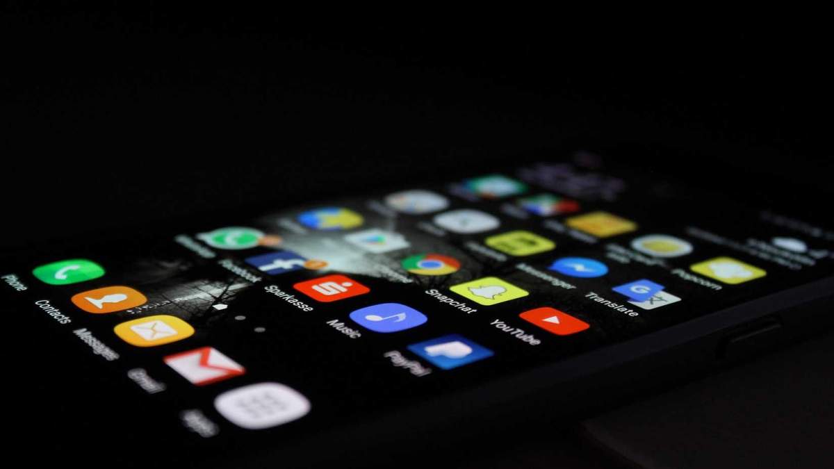 Telegram популярніший ніж Instagram, а "Дією" користується половина українців – рейтинг Kantar - новини мобільних телефонів - Техно