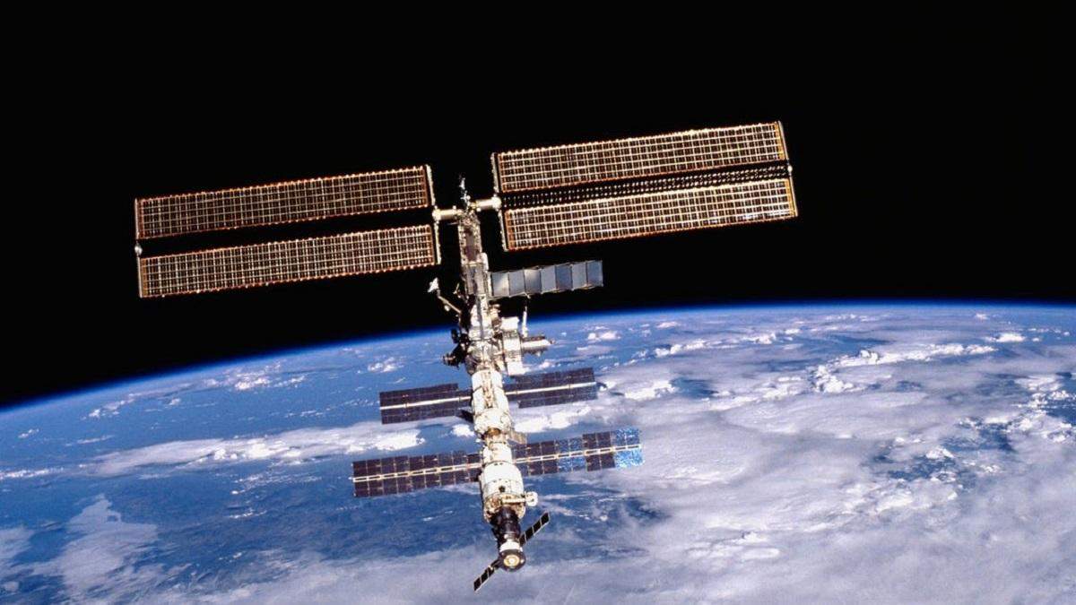МКС загрожує зіткнення із космічним сміттям через безвідповідальні дії Росії, – США - Новини технологій - Техно