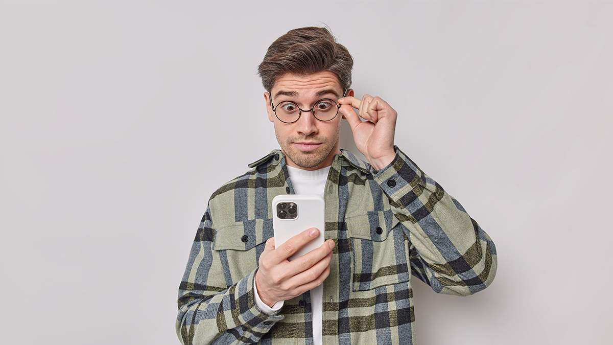Ukrainians receive bulk messages with job offers on Amazon and AliExpress