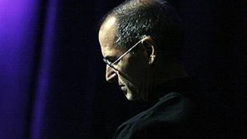 Стів Джобс пішов з поста глави Apple