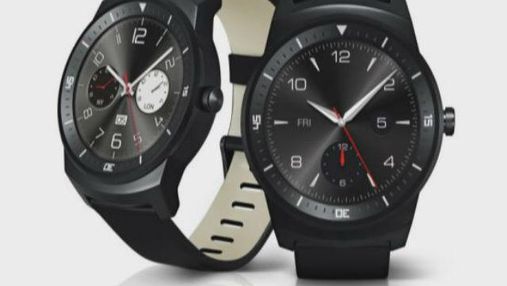 LG показала розумний годинник з круглим екраном, в Китаї виготовили 3D-хребець