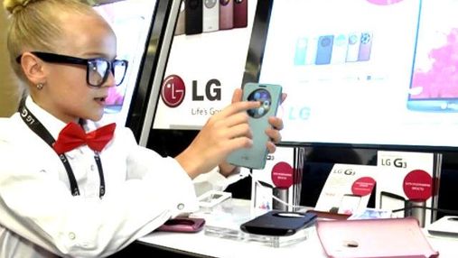 LG виводить на ринок альтернативу смартфонів преміум-класу