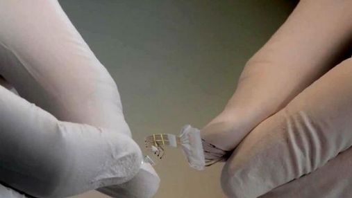Ученые разработали позвоночный имплантат, который поможет с параличом