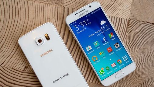 Samsung представив два нові флагманські смартфони
