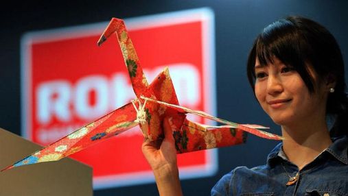 Японцы поразили сверхлегким дроном-оригами, который летает как птица