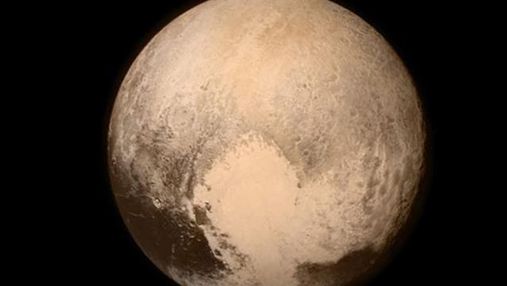В NASA показали "озеро" на Плутоне