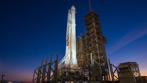 SpaceX успішно запустили ракету Falcon 9 з 10 супутниками 