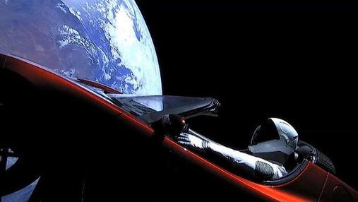 Новая эра космических технологий: 8 плюсов от запуска в космос ракеты Falcon Heavy и машины Tesla