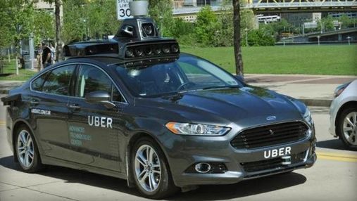 У США безпілотне авто Uber на смерть збило жінку: компанія припиняє випробування