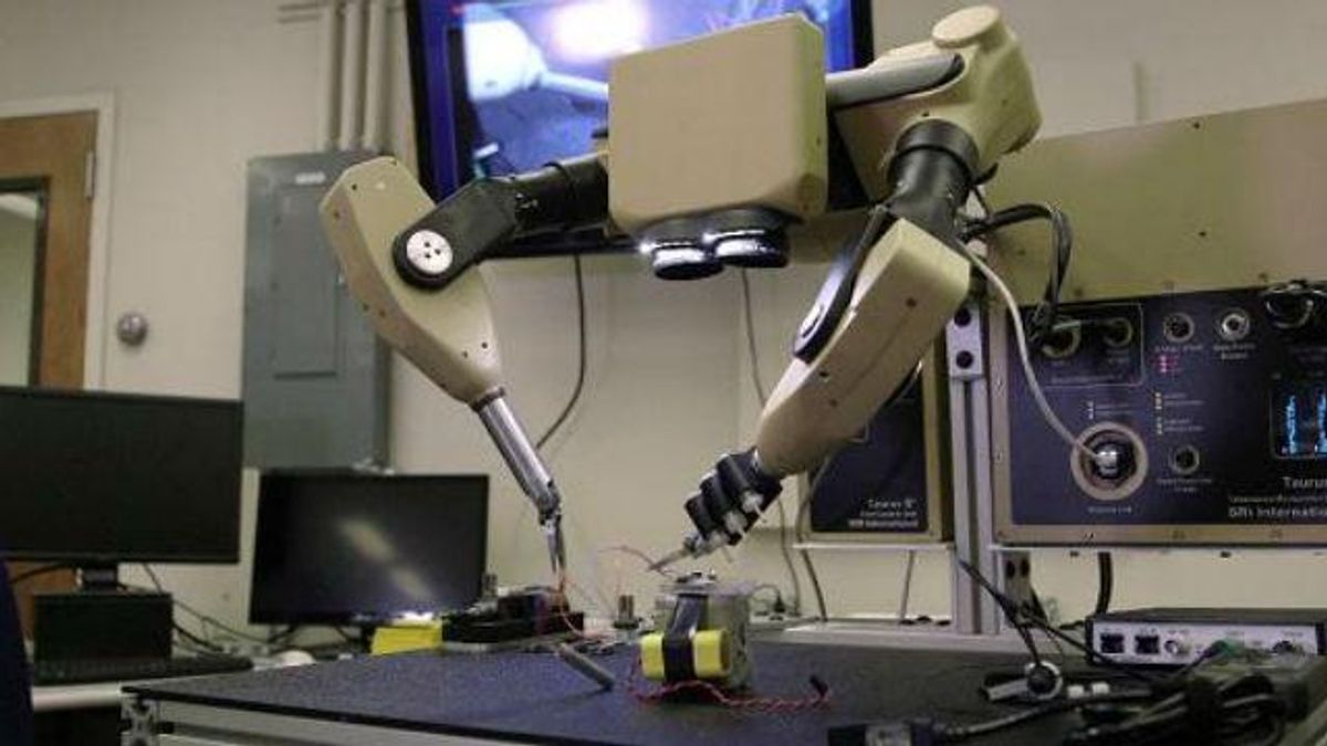 Создатели Siri разрабатывают робота, который будет работать во время боевых действий