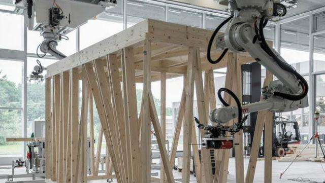 Роботов научили строить каркасы домов