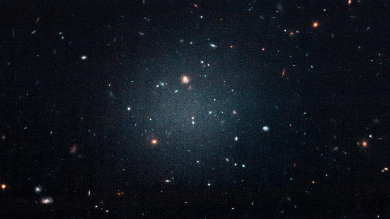 Большая неожиданность для ученых: открыли новую галактику, которая не содержит темной материи