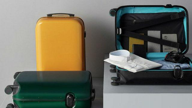 Xiaomi представила чемодан, который отпирается по отпечатку пальцев: цена новинки