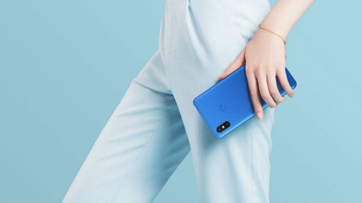 Xiaomi Mi Max 3 презентовали официально: характеристики и фото