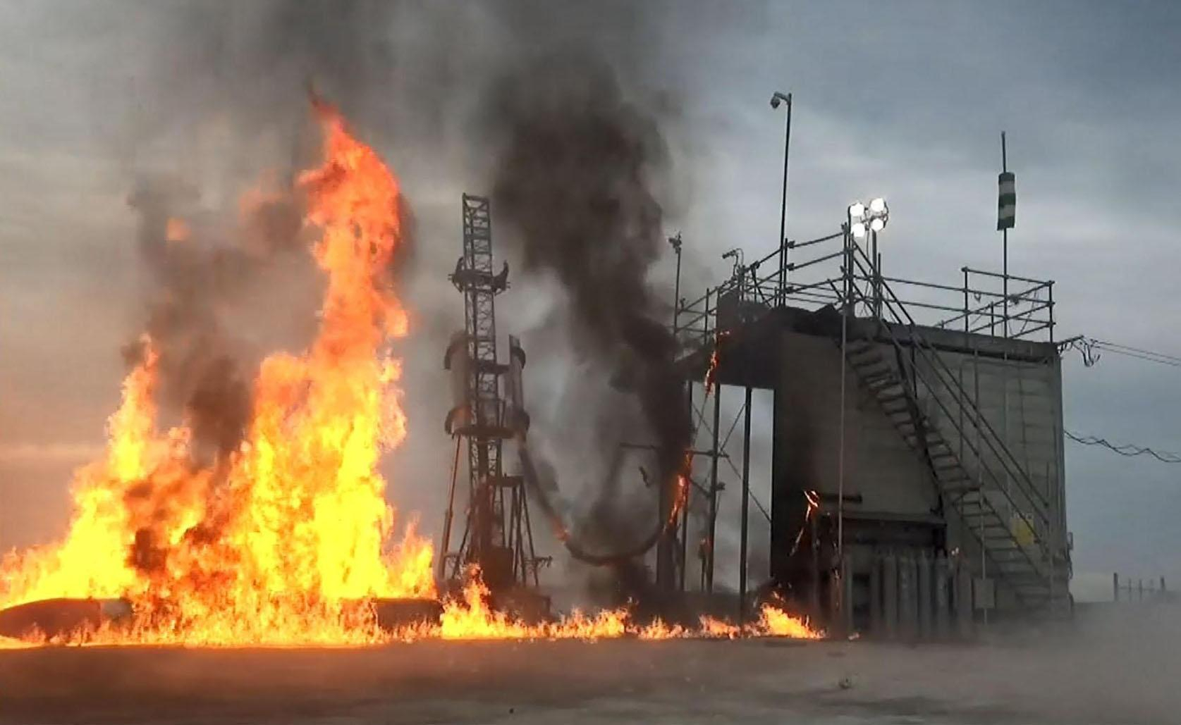 Упала и взорвалась сразу после старта: в Японии неудачно запустили ракету – видео