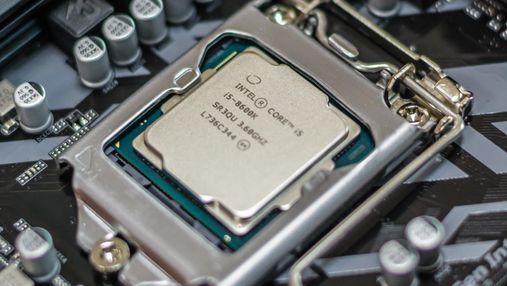 Intel выпустит 28-ядерный процессор к концу года