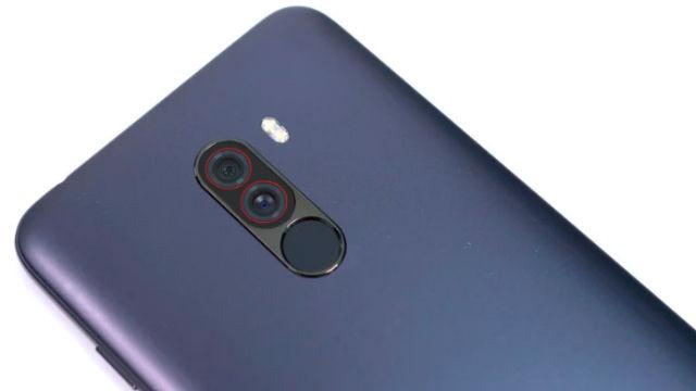 Смартфон Xiaomi Pocophone F1 показали на детальных фото