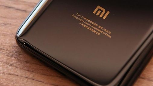 З'явилися нові деталі про смартфон Xiaomi Mi Mix 3