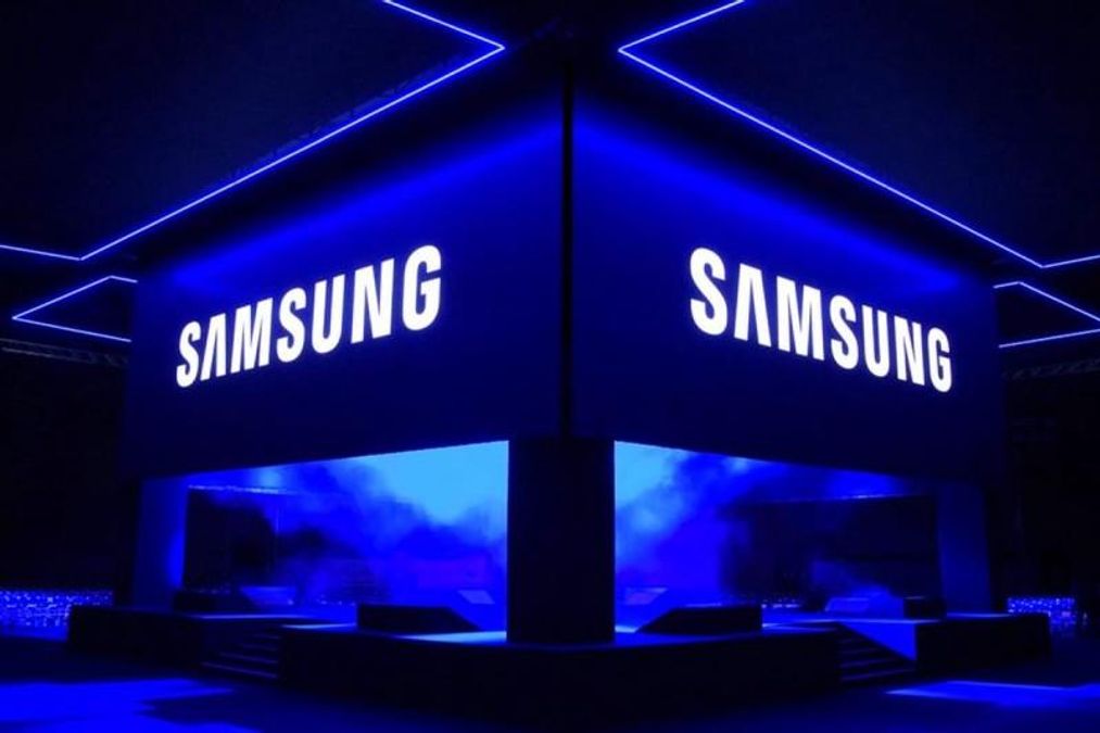 Samsung планирует отказаться от традиционных селфи-камер Samsung планирует отказаться от традиционных селфи-камер