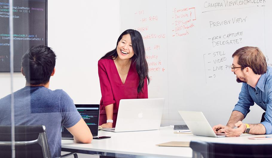 Какую работу можно получить в Apple: интересные вакансии