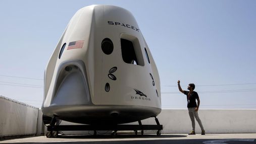 В NASA назвали дату останнього тестового запуску капсули SpaceX Crew Dragon 