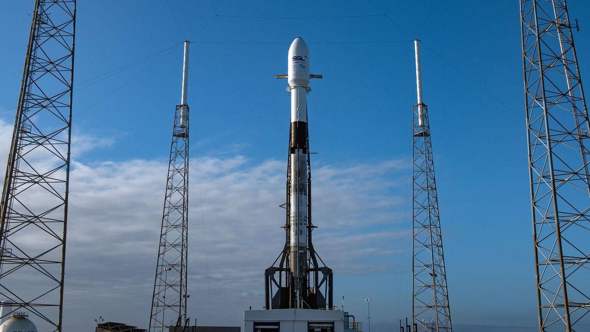 SpaceX отправила на Луну космический аппарат Израиля: видео SpaceX отправила на Луну космический аппарат Израиля: видео