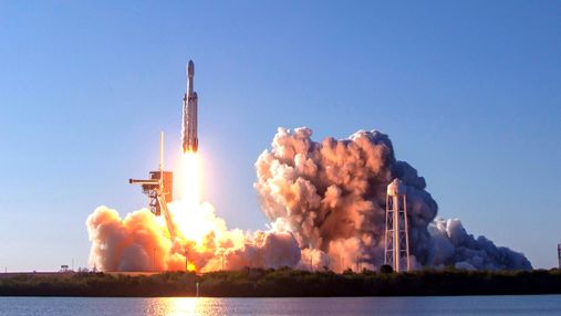 Частину ракети Falcon Heavy згубили в океані