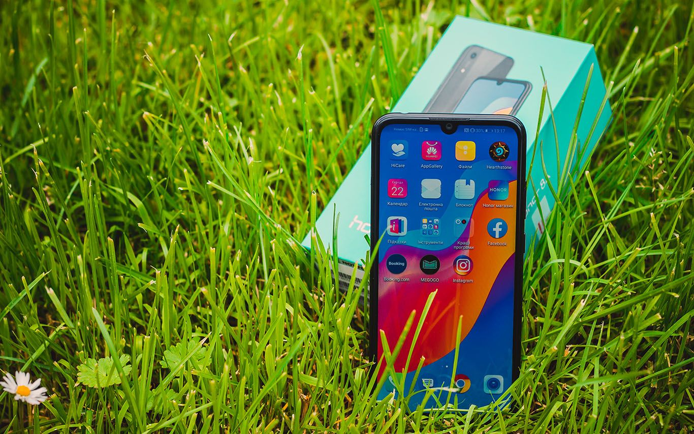 Huawei Honor 8А в Украине - характеристики и цена