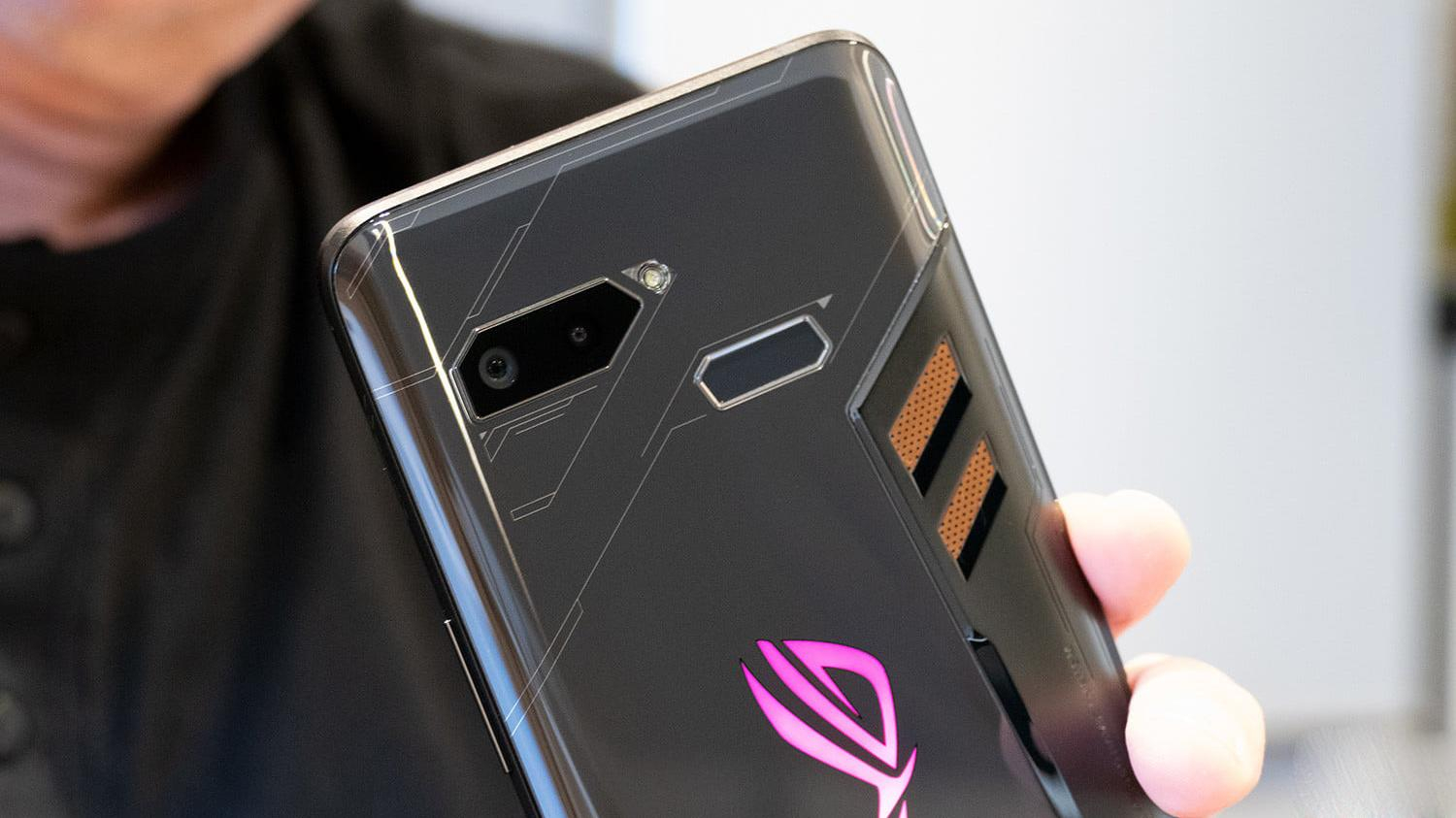 Смартфон ASUS ROG Phone 2 первым получит мощный процессор Snapdragon 855 Plus