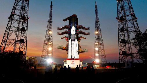 Индия запустила на Луну станцию "Чандраян-2"