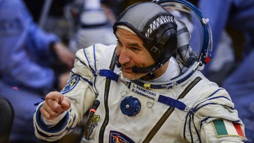 Відео дня: астронавт вперше в історії зіграв DJ-сет у космосі