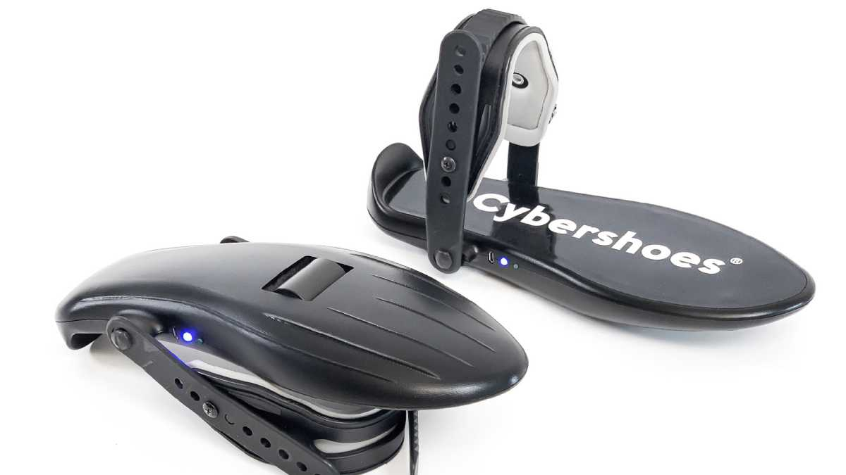 Разработали киберобувь, чтобы бегать в виртуальной реальности: видео