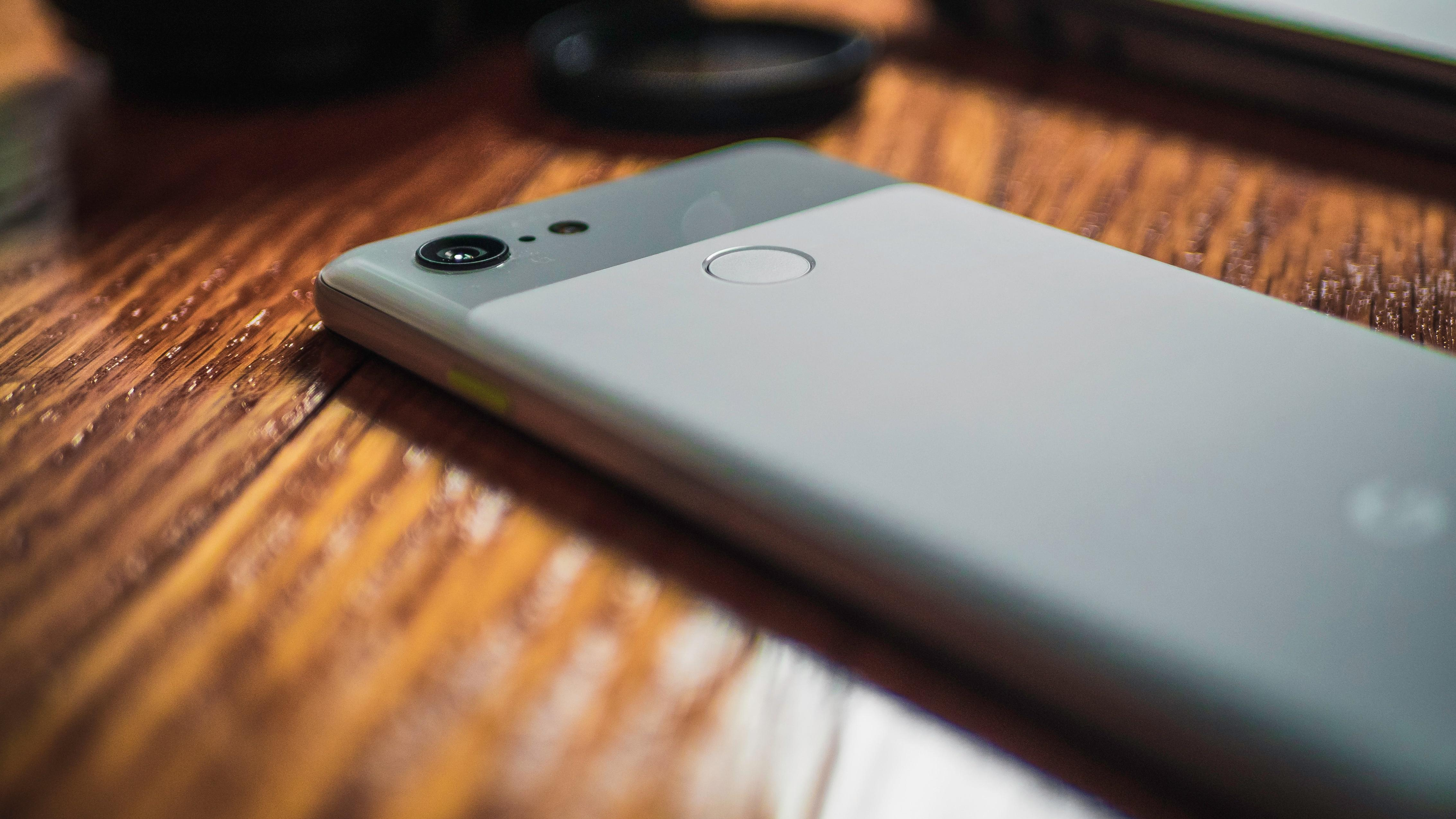 Google заплатит 1,5 миллиона долларов за обнаружение уязвимостей в смартфонах Pixel