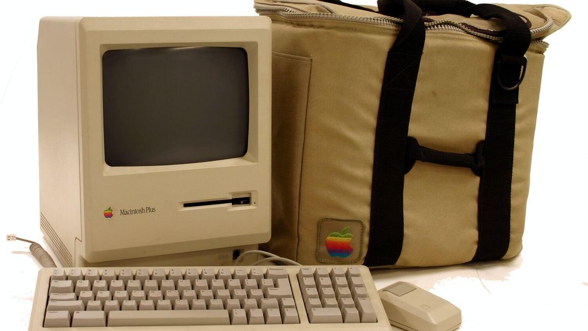 Дискету Apple Macintosh оценили в 7500 долларов