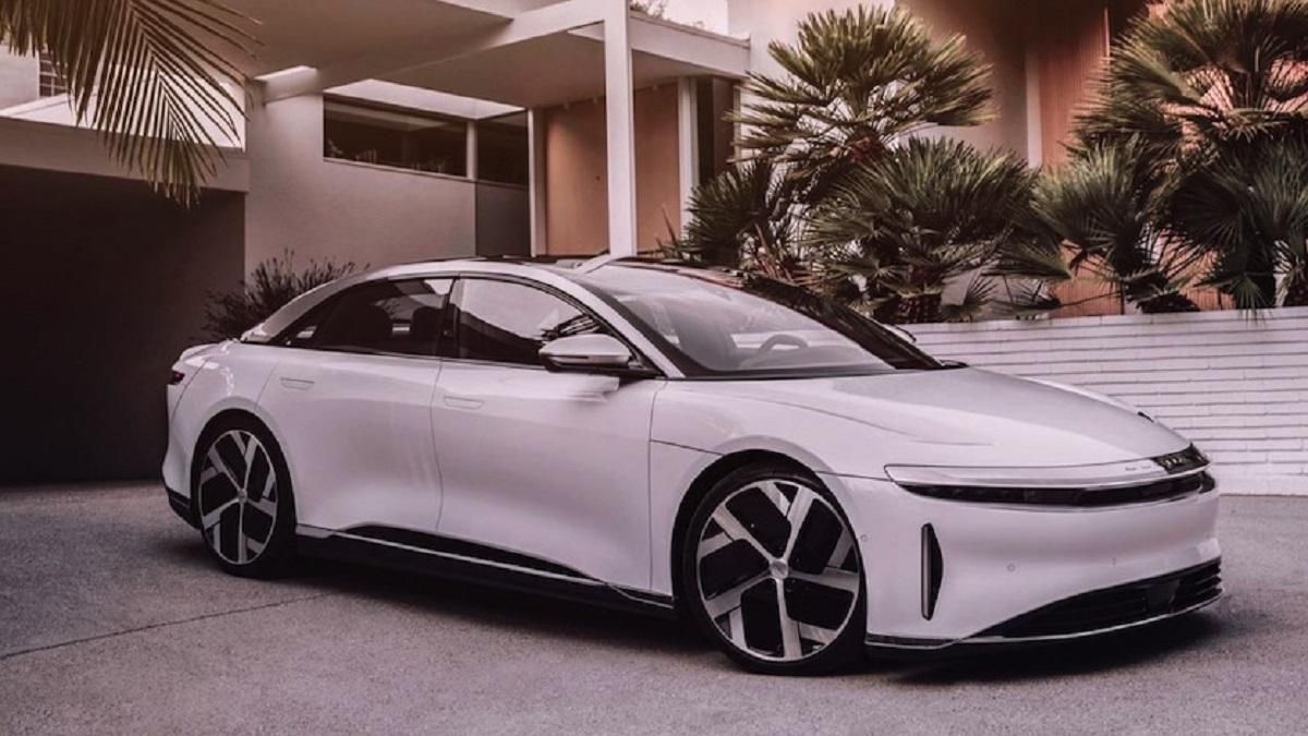 Lucid Motors представила свою альтернативу электрокарам Tesla