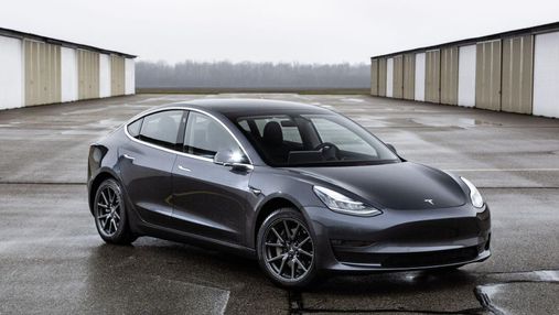 Tesla Model 3 залишився найпопулярнішим електрокаром у 2020 році
