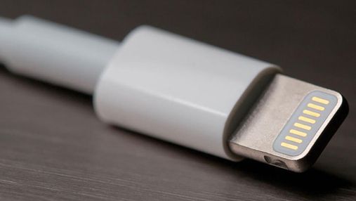 Apple запатентовала "вечный" кабель для смартфонов