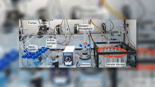 Автономний робот-хімік досліджує перетворення неживої матерії в живу