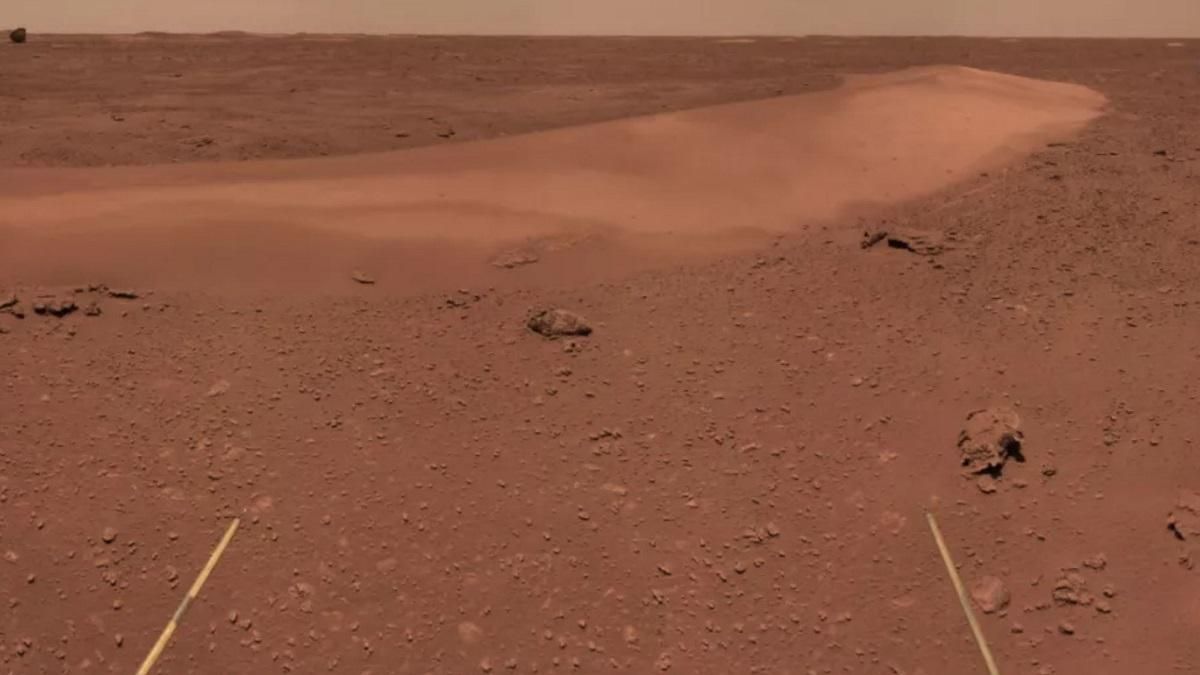 Новые фото Марса с китайского велосипеда Чжужун